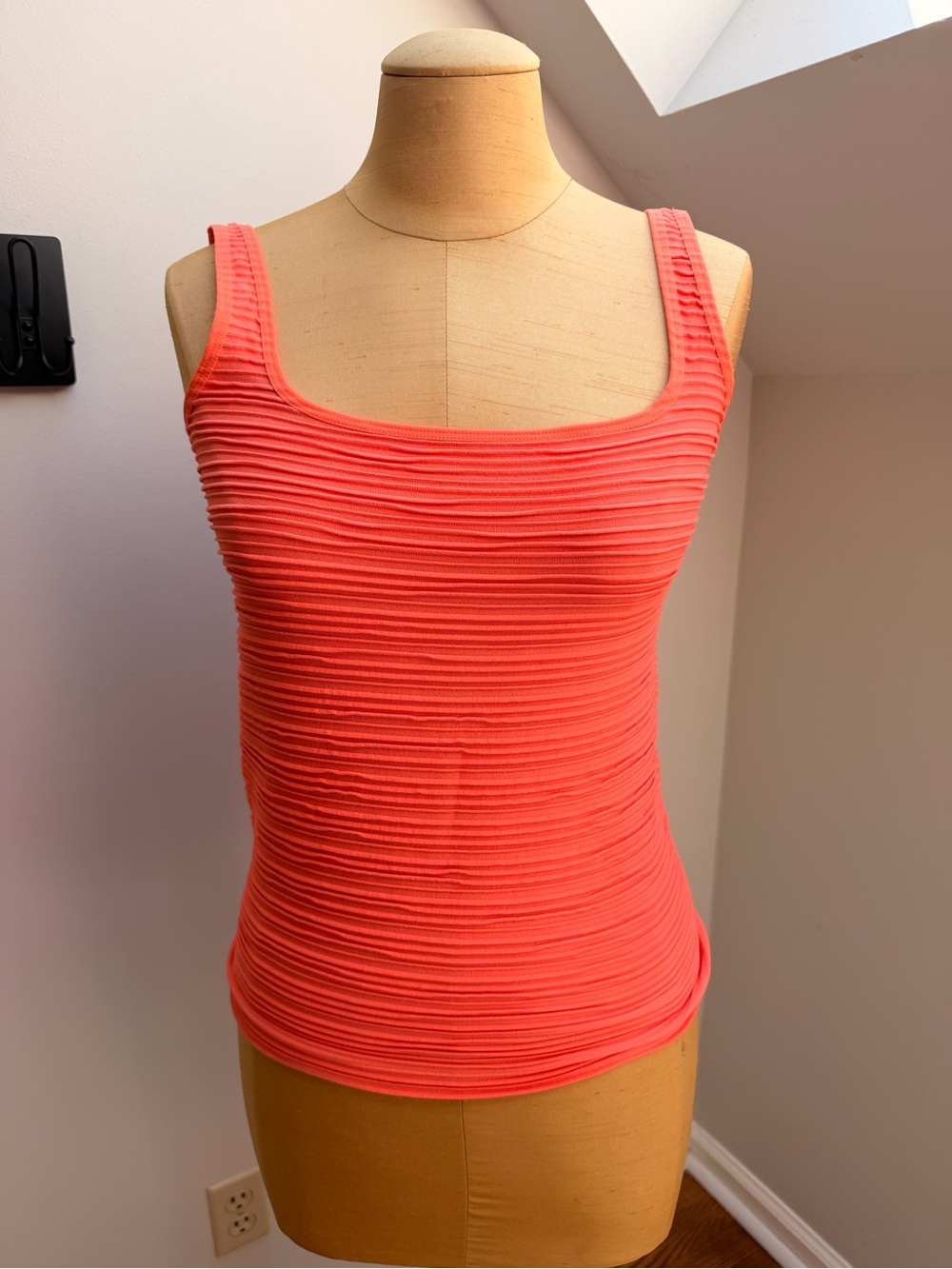 Anthropologie NWT Ribbed Scoop Neck Tank Top - Coral Pink M